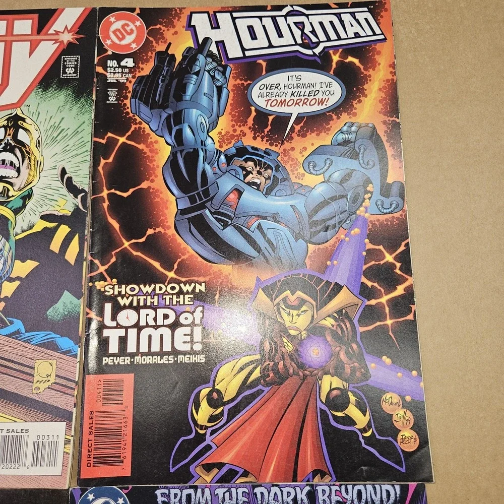 DC Comics 90s Vintage Lot of 8 - Green Lantern, Flash, Justice League
